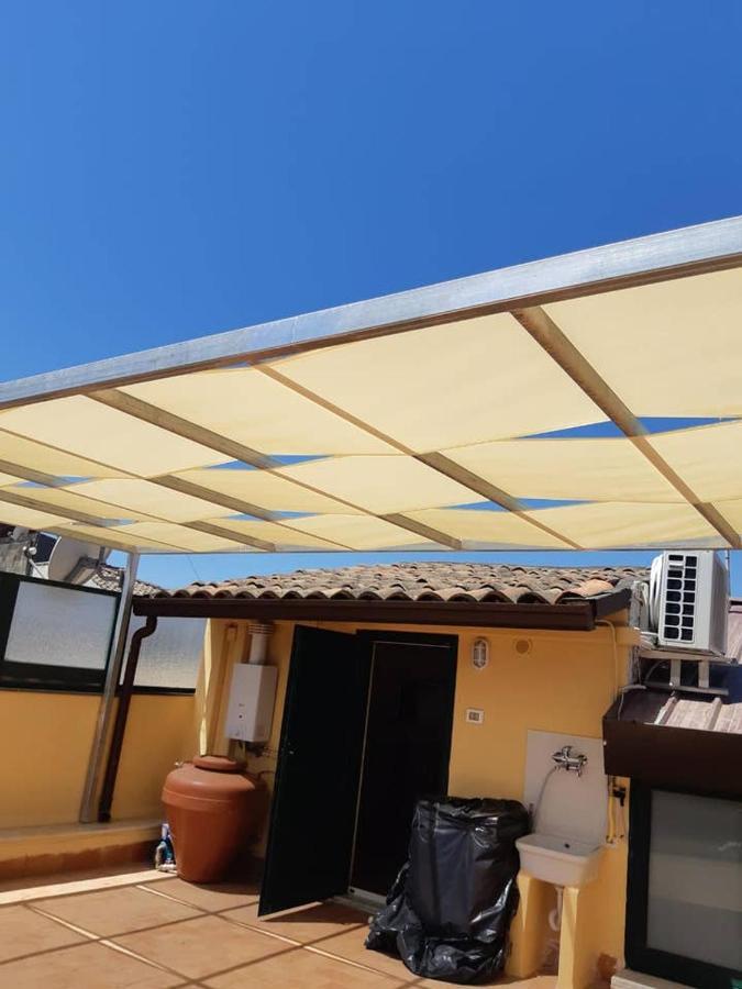 Charme In Aci Castello Apartment Exterior photo